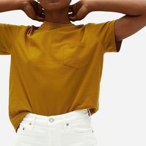 Everlane Organic Cotton Box-Cut Pocket Tee